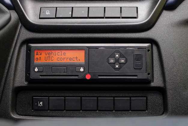 Как проверить питание устройства в Nissan Primera P12
