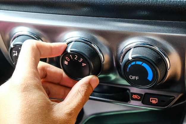 Расположение и маркировка предохранителей в Honda CR-V 4 поколения